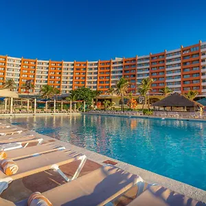 Üdülőközpont Crown Paradise Club