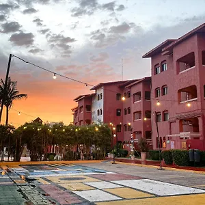 Hotell Selina Laguna Zone